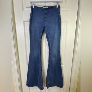 Free People Just Float On Flare Jeans Size 26R Medium Wash Bell Bottom